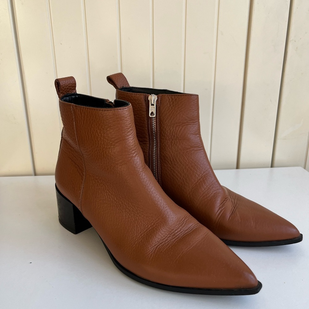 Everlane Boss boot in Cognac - Picture 9 of 9